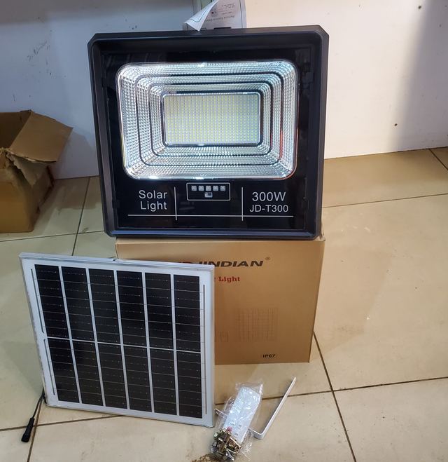 JDJINDIAN Solar Floodlights