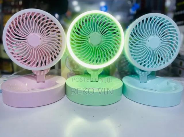 Portable Table Fan With Ring Light