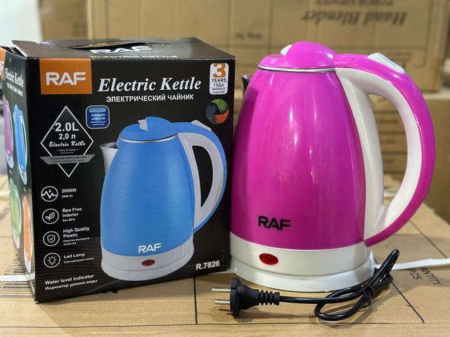 RAF Electric Kettle - Bright Pink