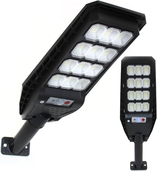 Smart Outdoor Solar Streetlights