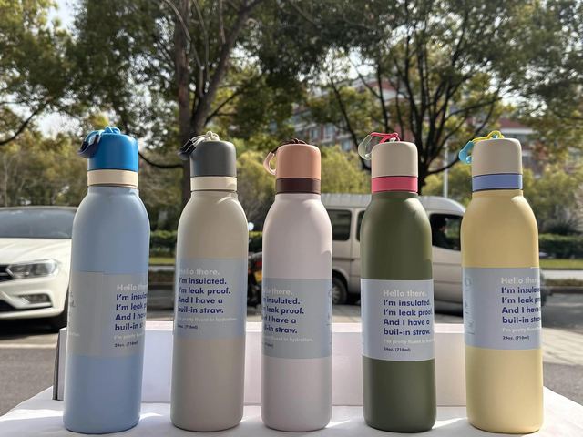 Snaptron Quicksip Bottle