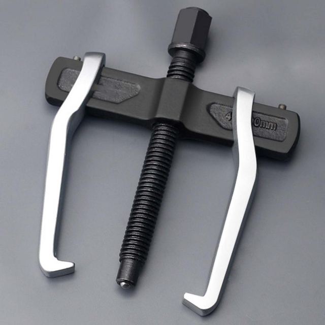 Two Claw Gear Puller