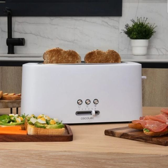Vertical Bread Toaster
